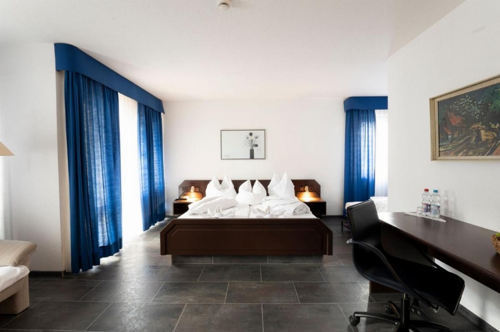 Hotel Astoria am Urachplatz
